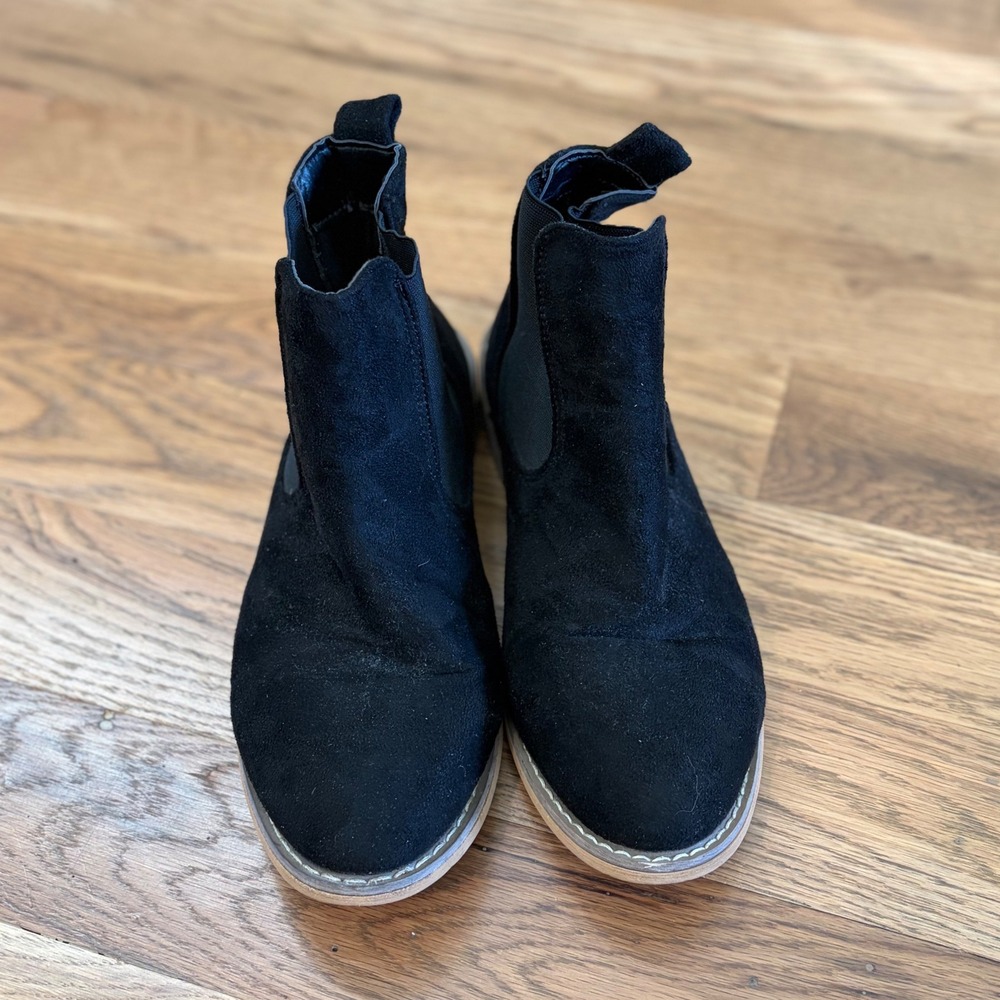 Seven7 Oakwood Chelsea Boots Black Faux Suede Ankle Booties Womens Size 8 2033